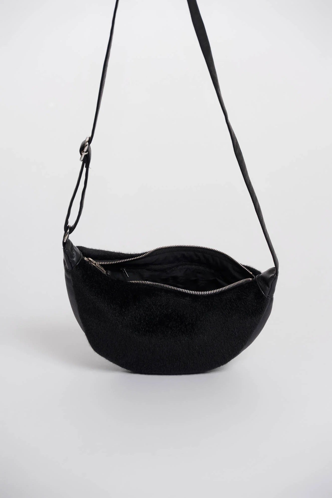 RINO & PELLE CROSSBODY BAG