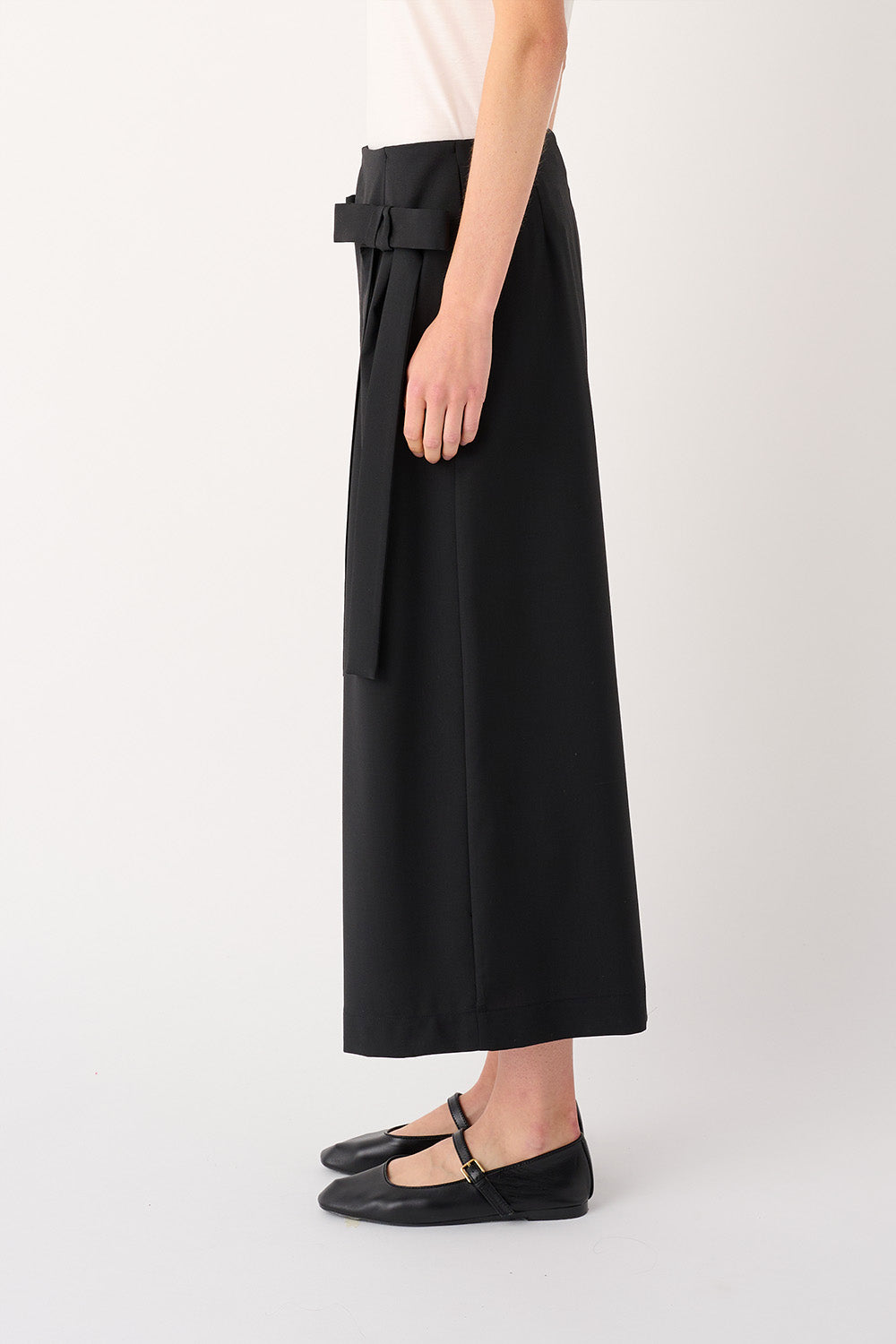MEIMEIJ – PANTALONE AMPIO IN MISTO LANA CON FIOCCHI APPLICATI