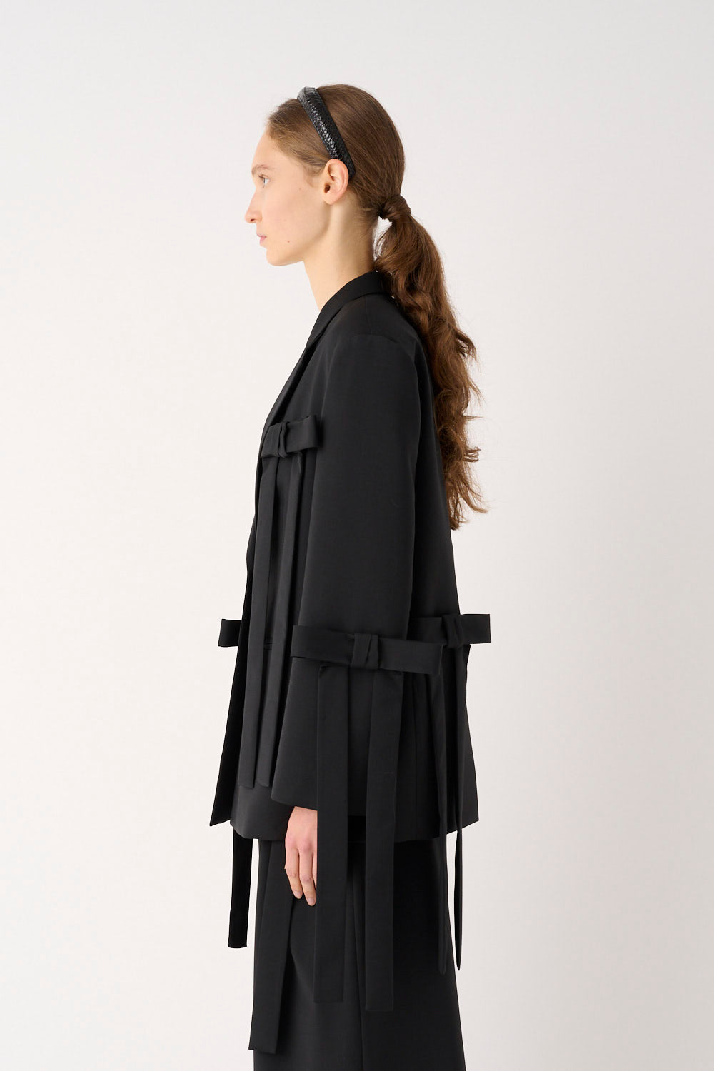 MEIMEIJ – BLAZER MONOPETTO CON FIOCCHI APPLICATI