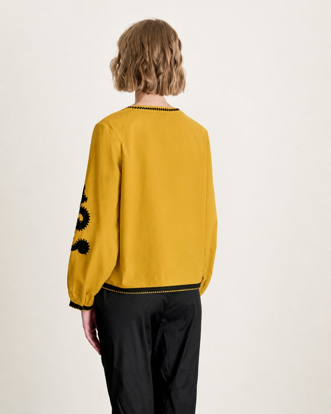 MAIDA MILA BLUSA RICAMATA