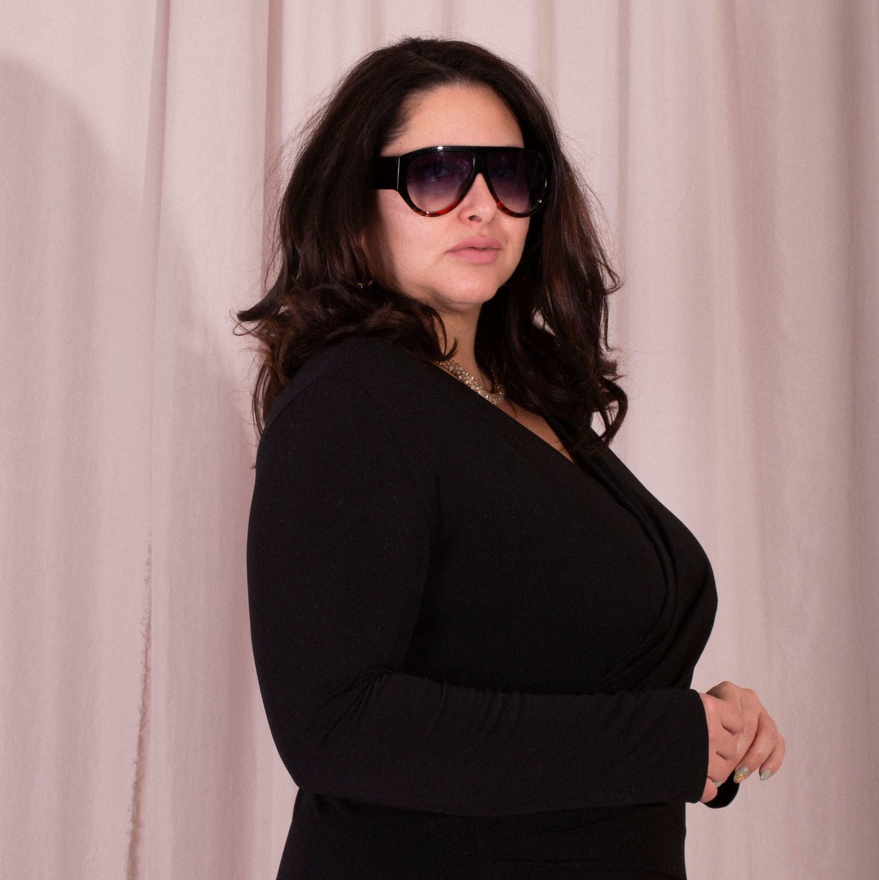 MORE BY SISTE'S MAGLIA SCOLLO A V