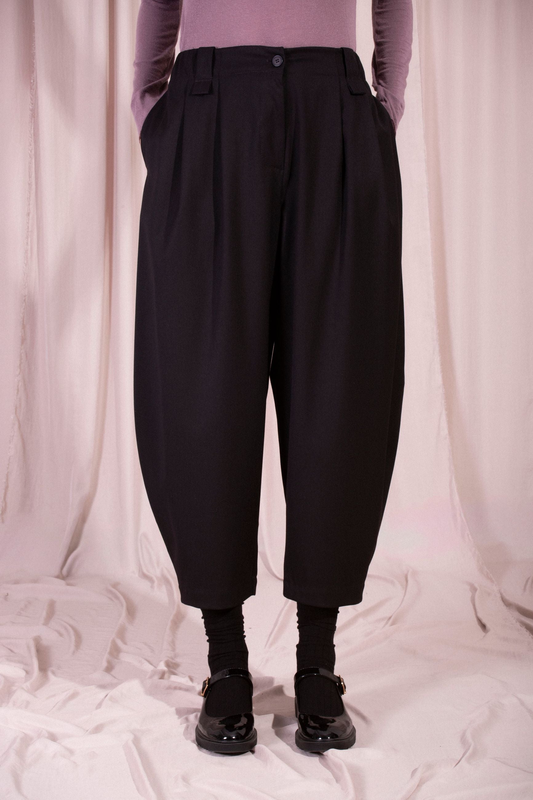 SOKO NI INAI PANTALONE