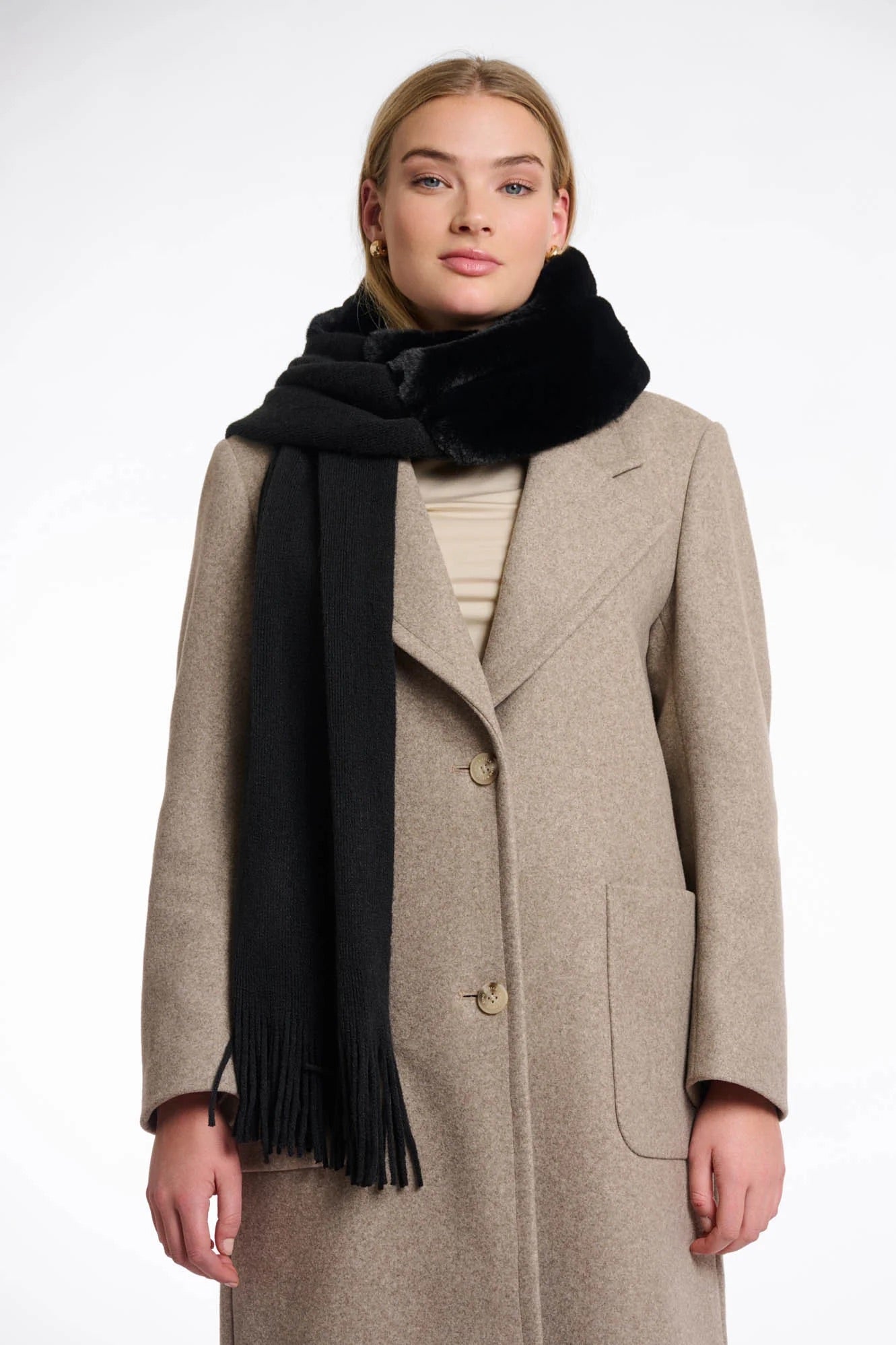 RINO & PELLE SCIARPA