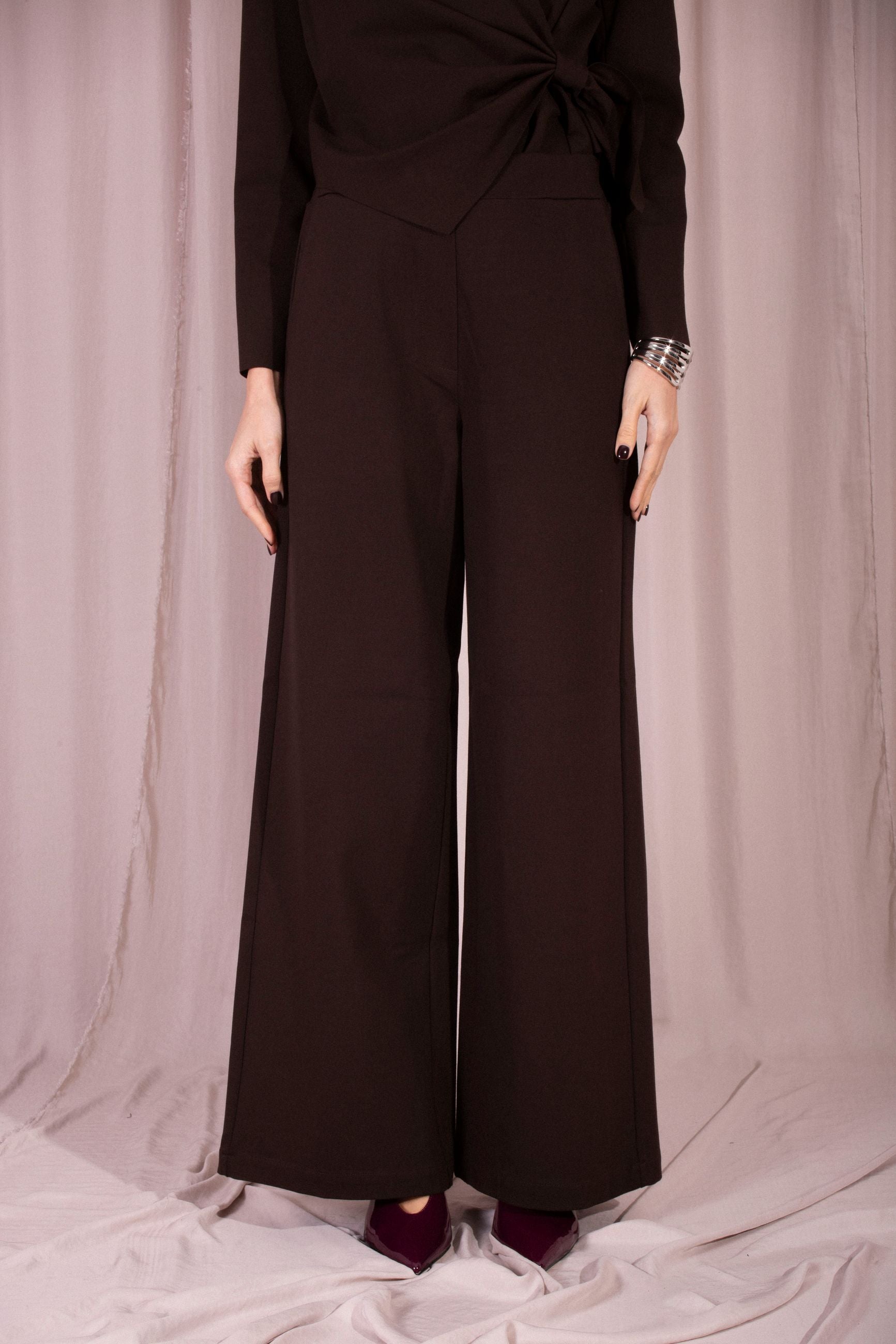 SOKO NI INAI PANTALONI