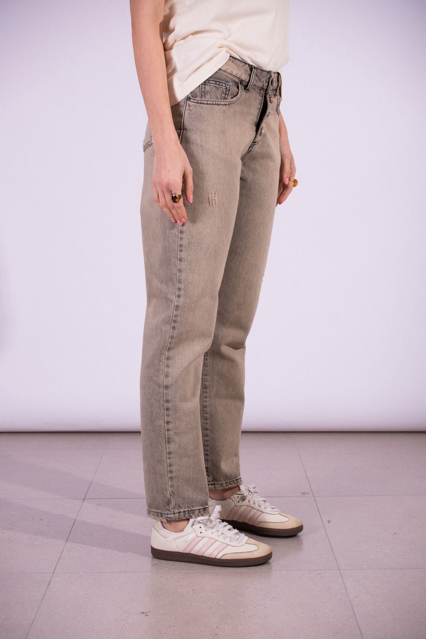 ZAHJR JEANS