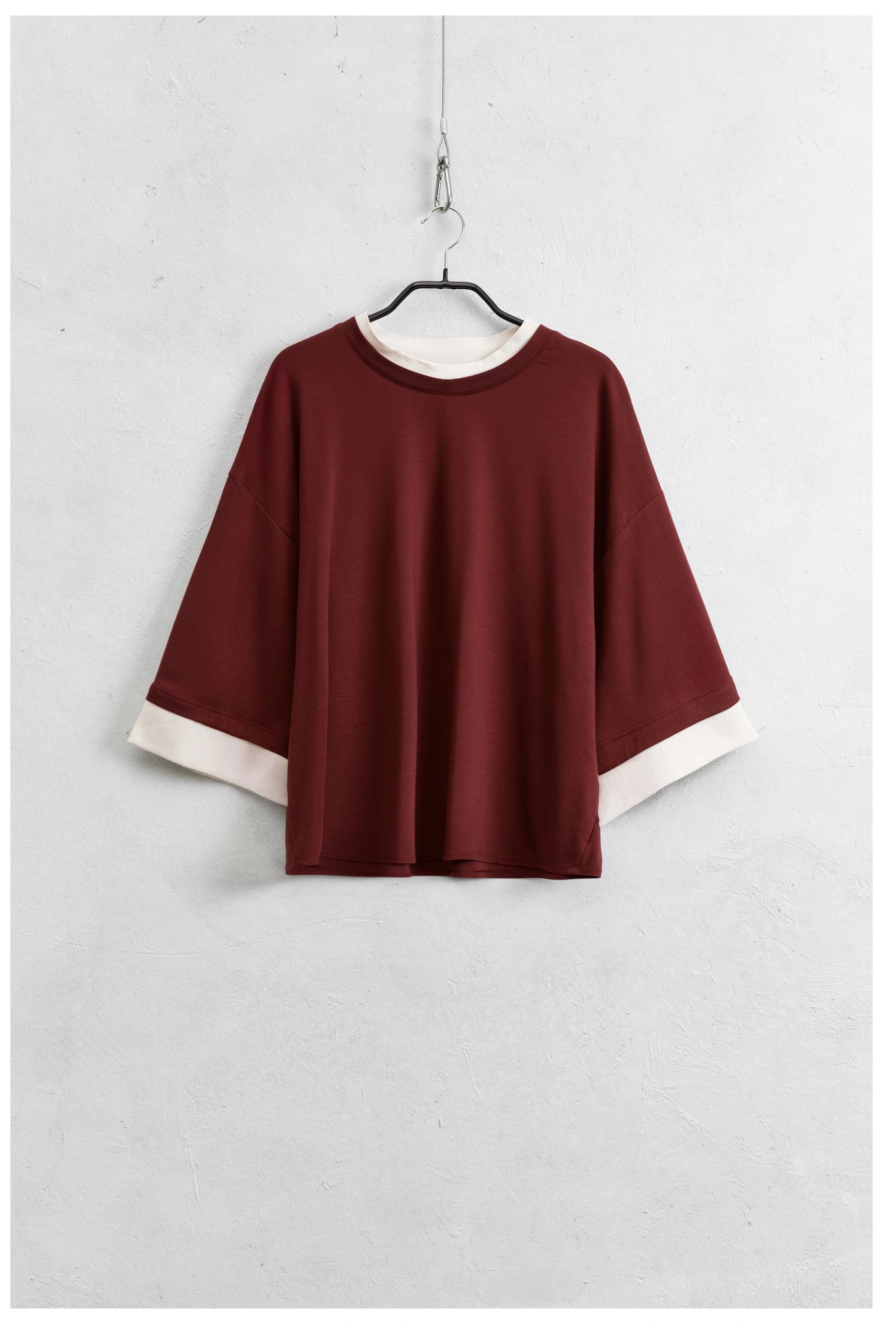 LUMINA T-SHIRT CON SCOLLO TONDO