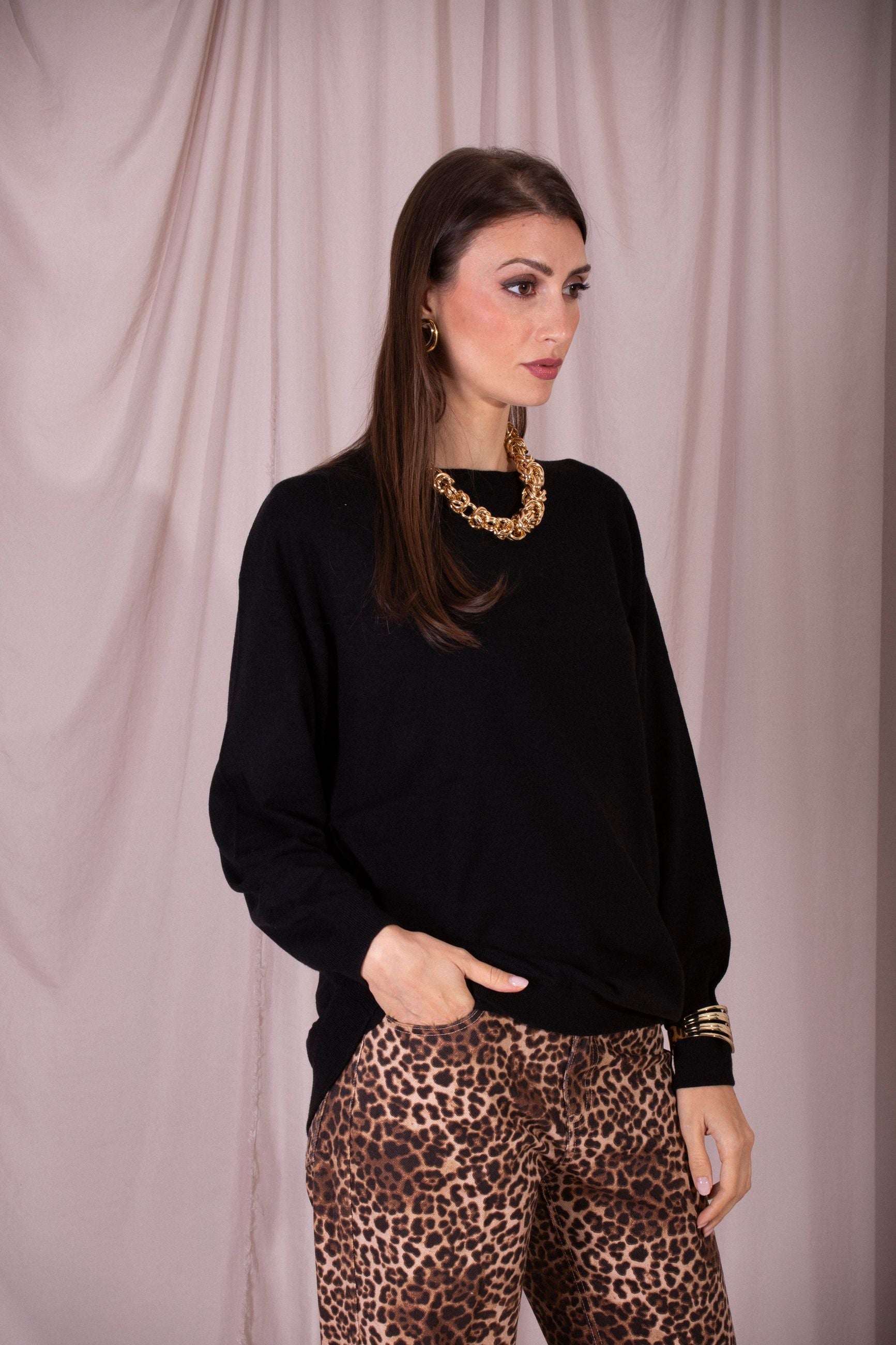 SILVIAN HEACH MAGLIA BENITEZ