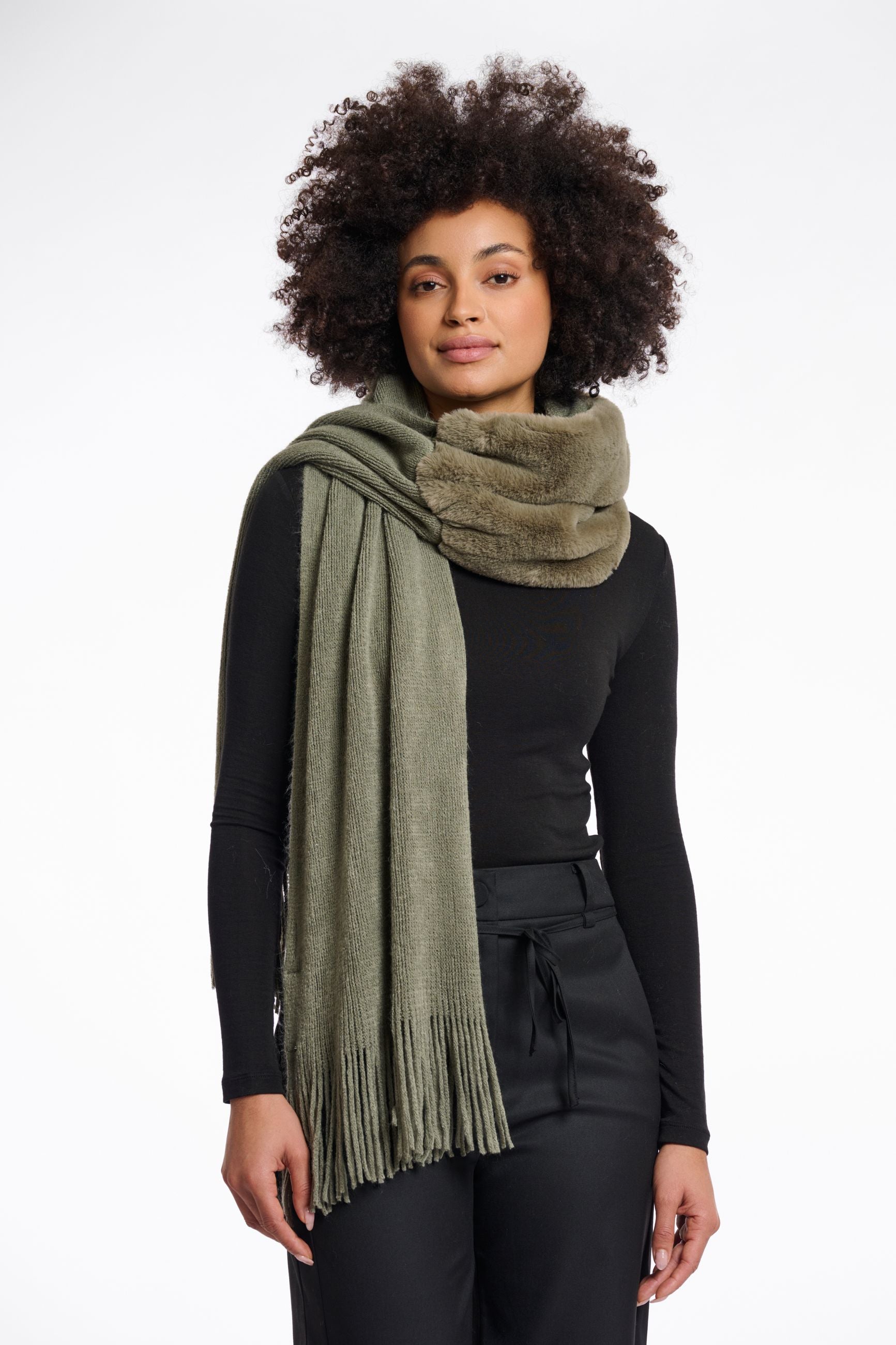 RINO & PELLE SCIARPA