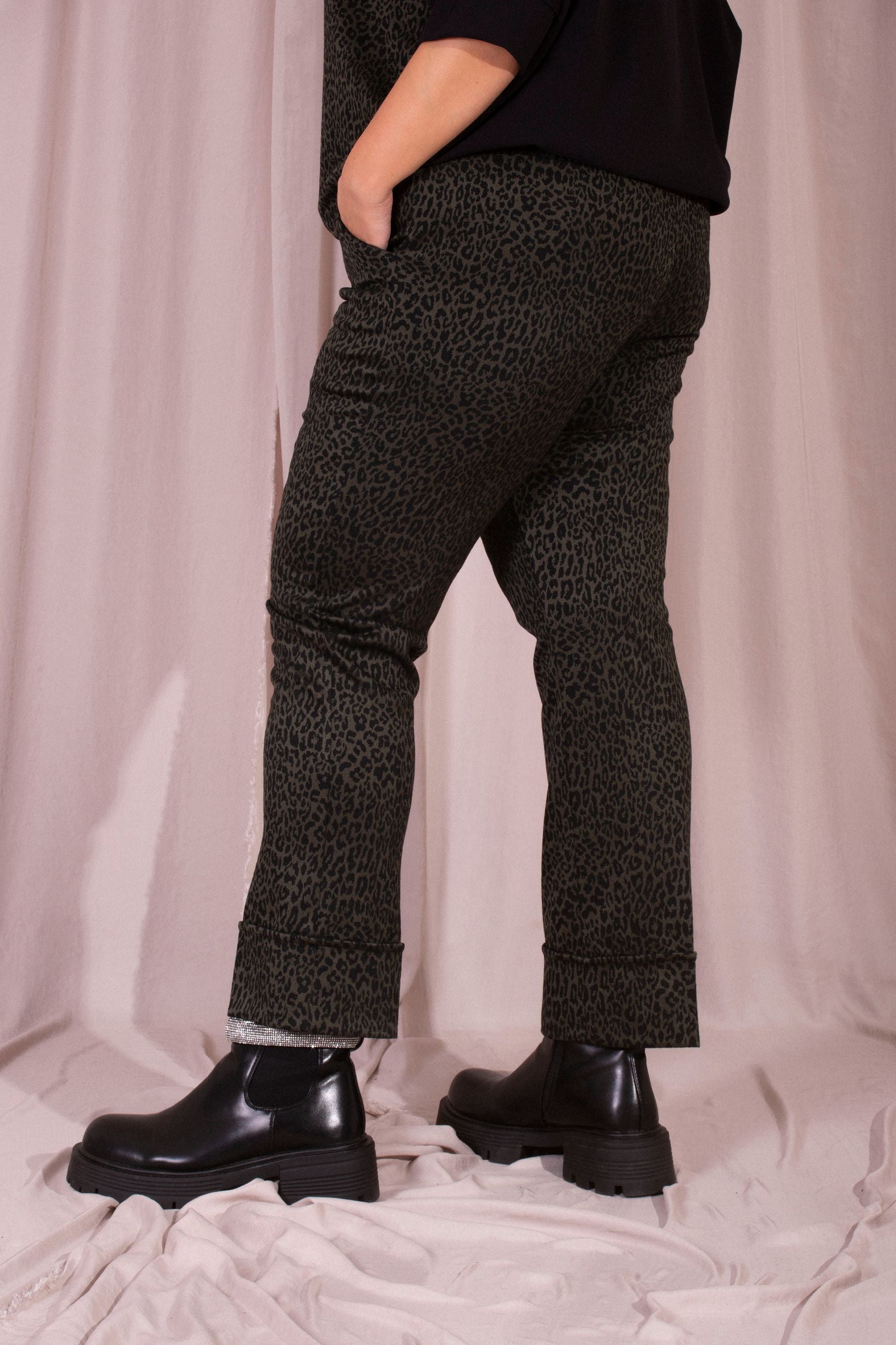 MORE BY SISTE'S PANTALONE MACULATO