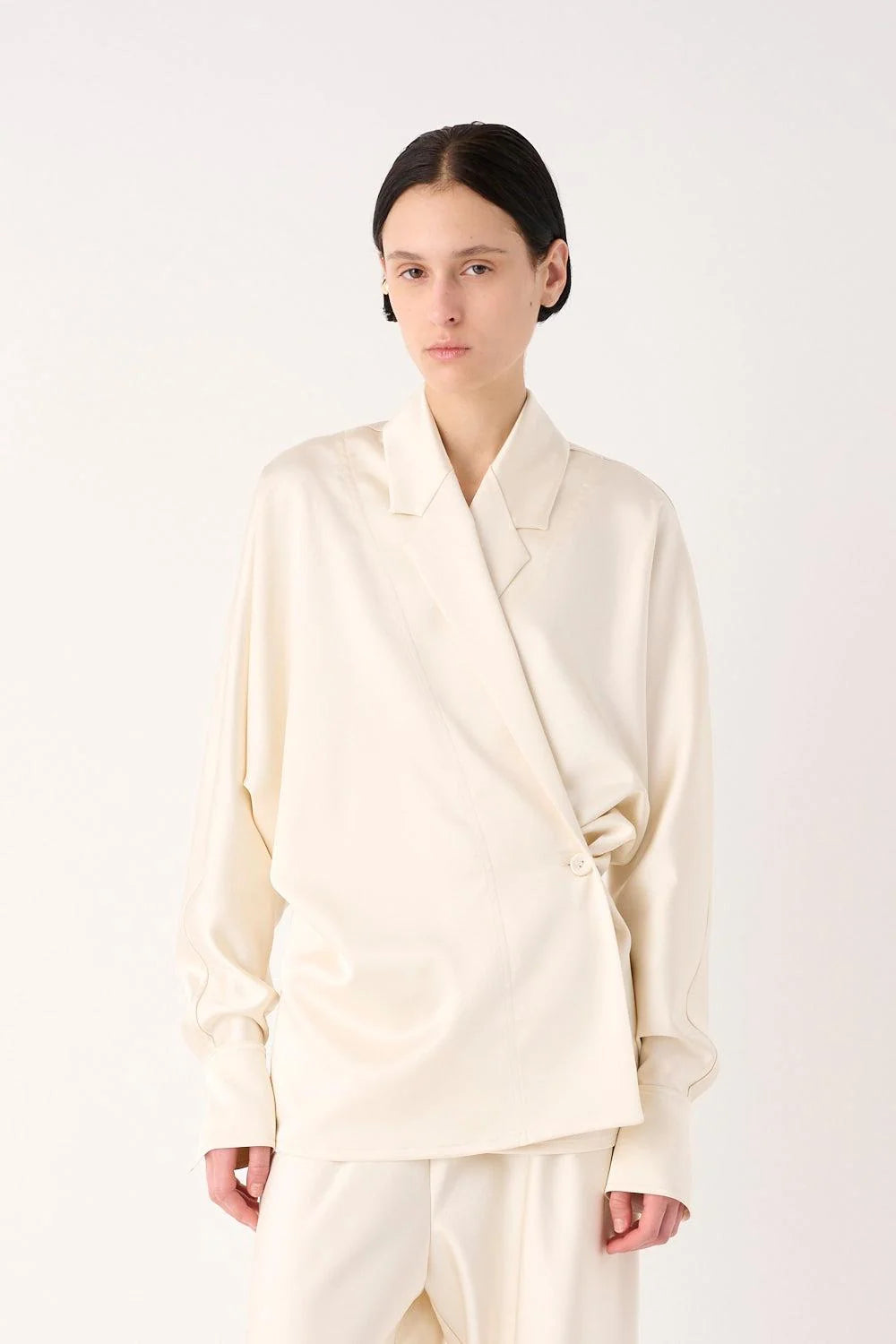 MEIMEIJ – CAMICIA IN RASO STRETCH CON COLLO REVERS