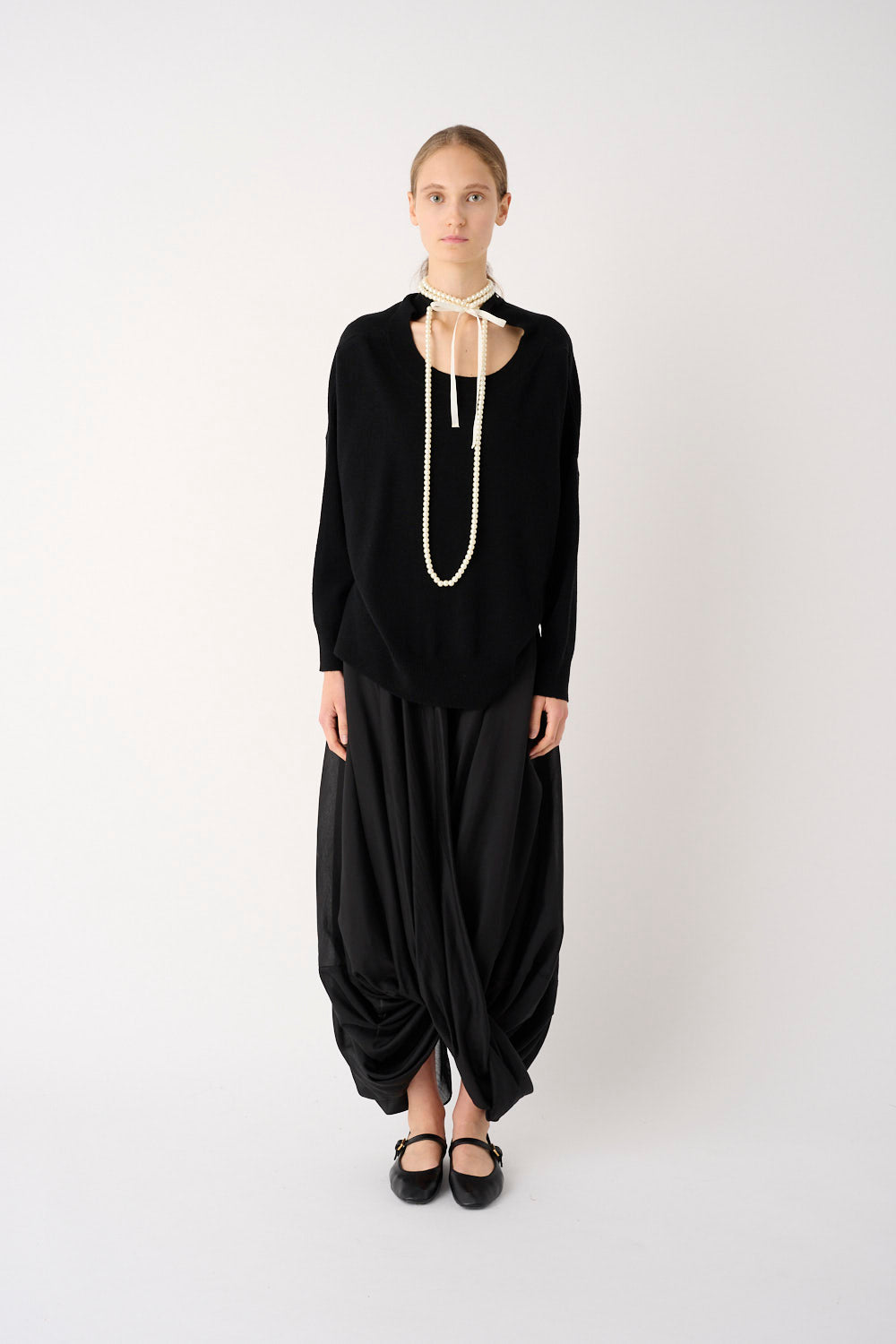 MEIMEIJ – MAGLIA IN MISTO LANA CON COLLANA DI PERLE