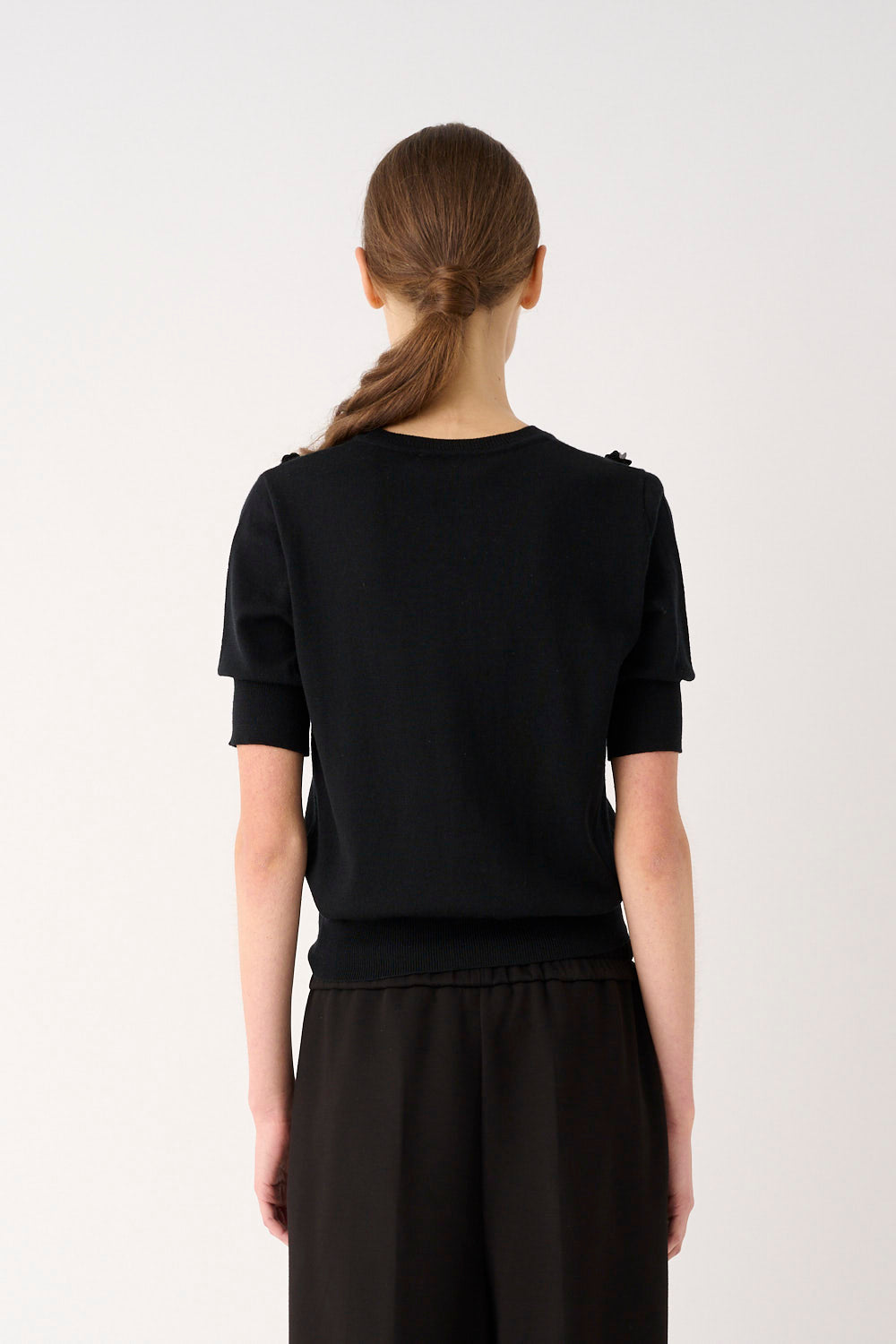 MEIMEIJ – MAGLIA IN PURA LANA CON APPLICAZIONI