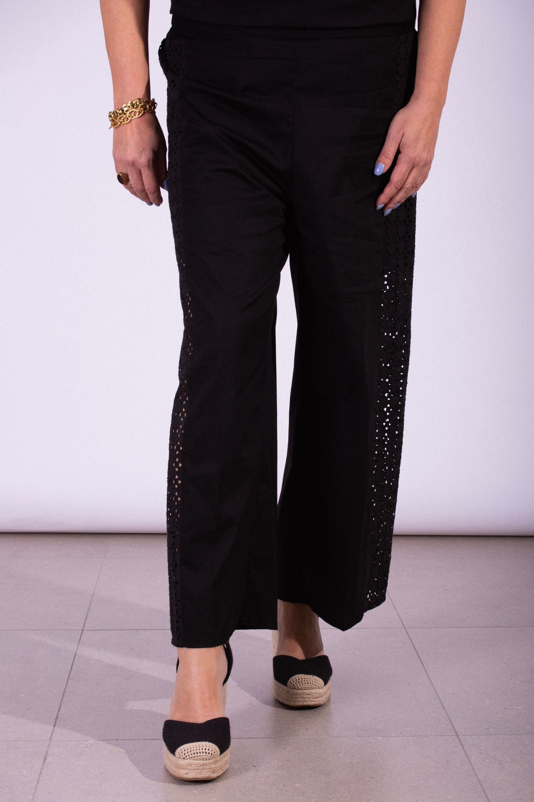 MORE BY SISTE'S PANTALONE CON INSERTI IN SANGALLO