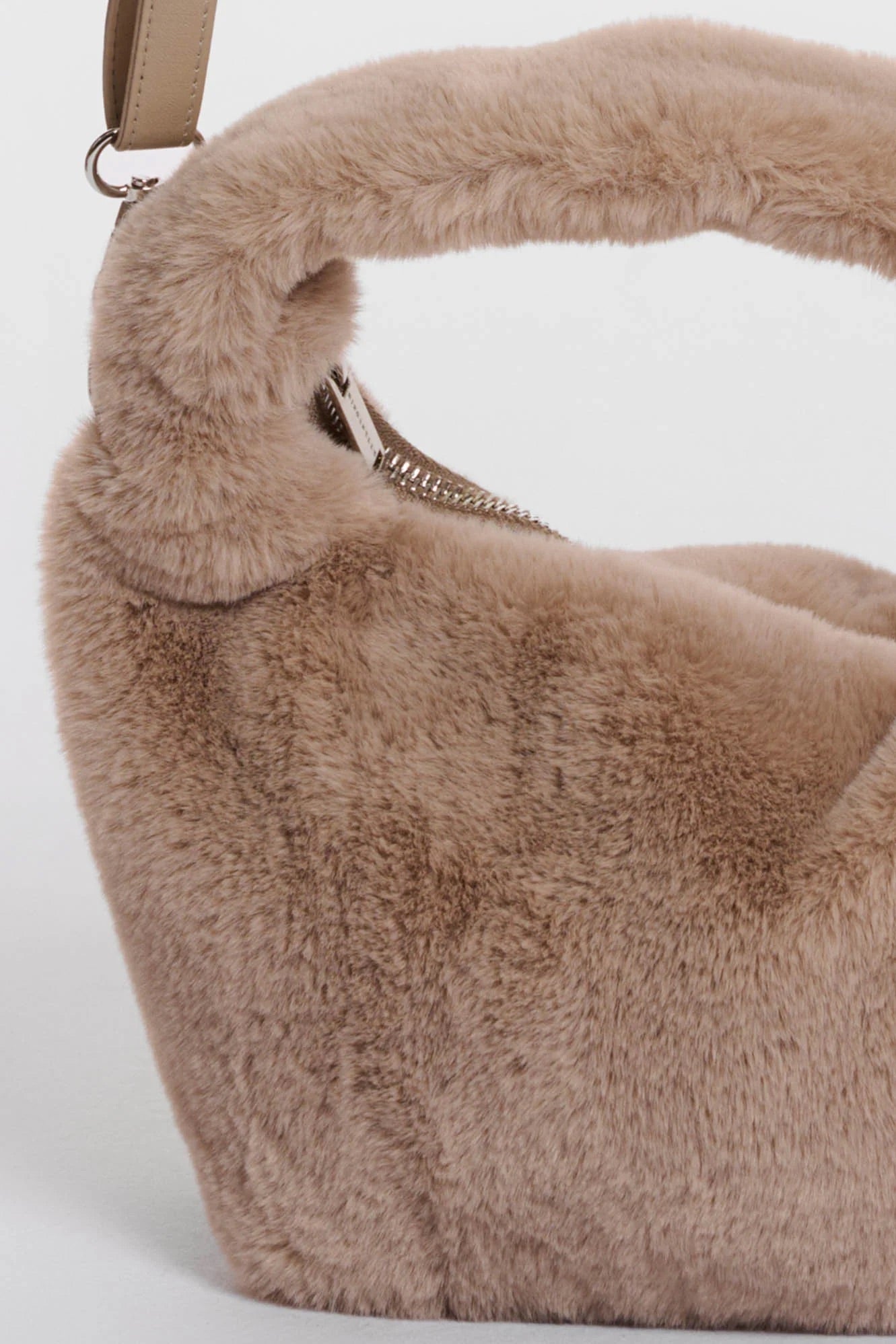 RINO & PELLE CROSSBODY BAG