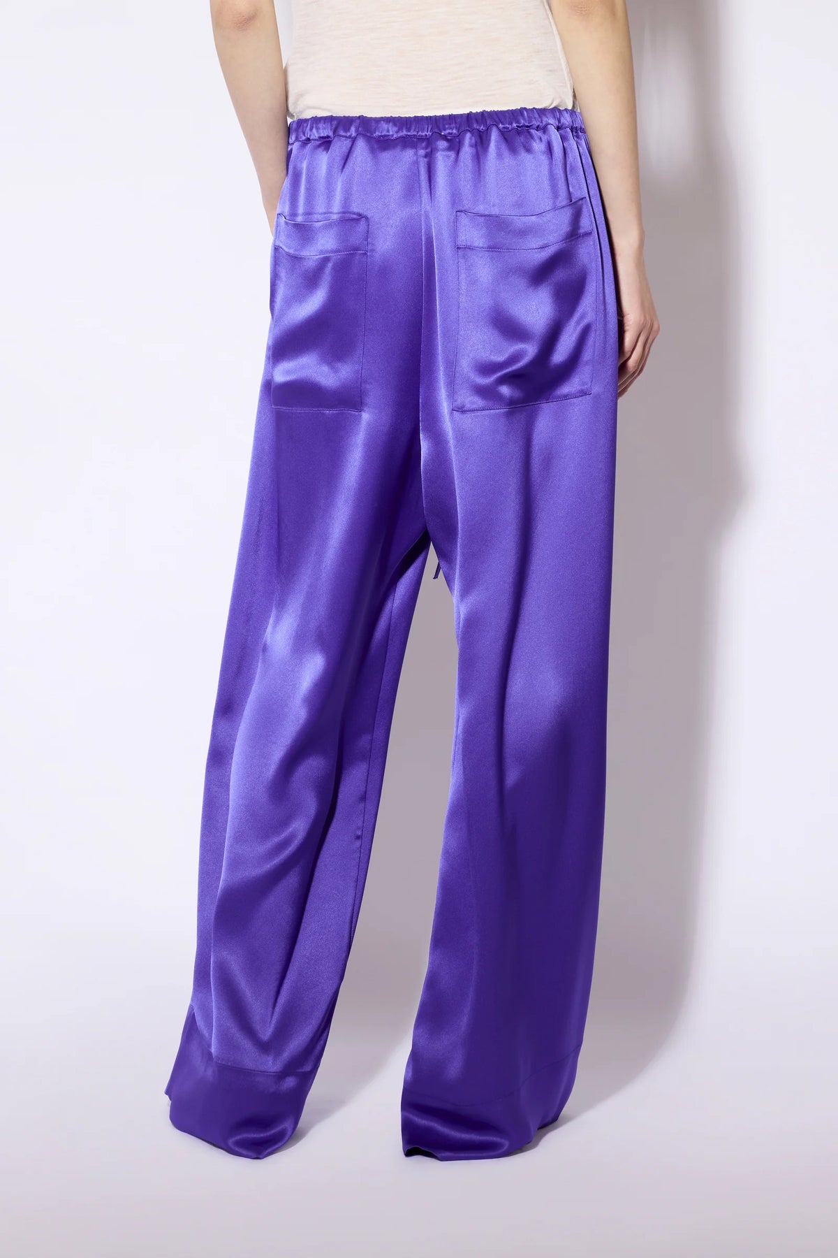 LIVIANA CONTI – PANTALONE GRAYSON IN LIQUID SATIN