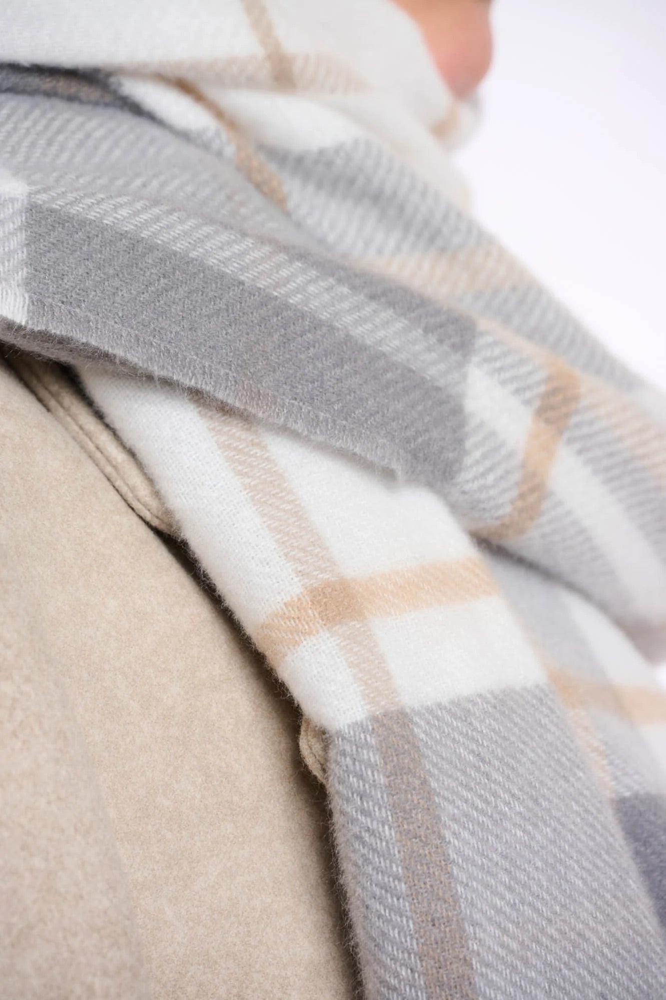 RINO & PELLE SCIARPA