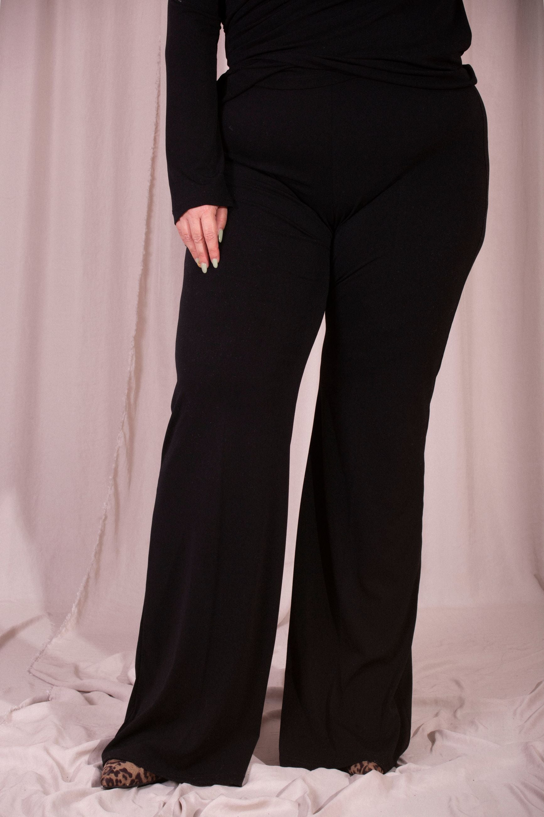 MORE BY SISTE'S PANTALONE