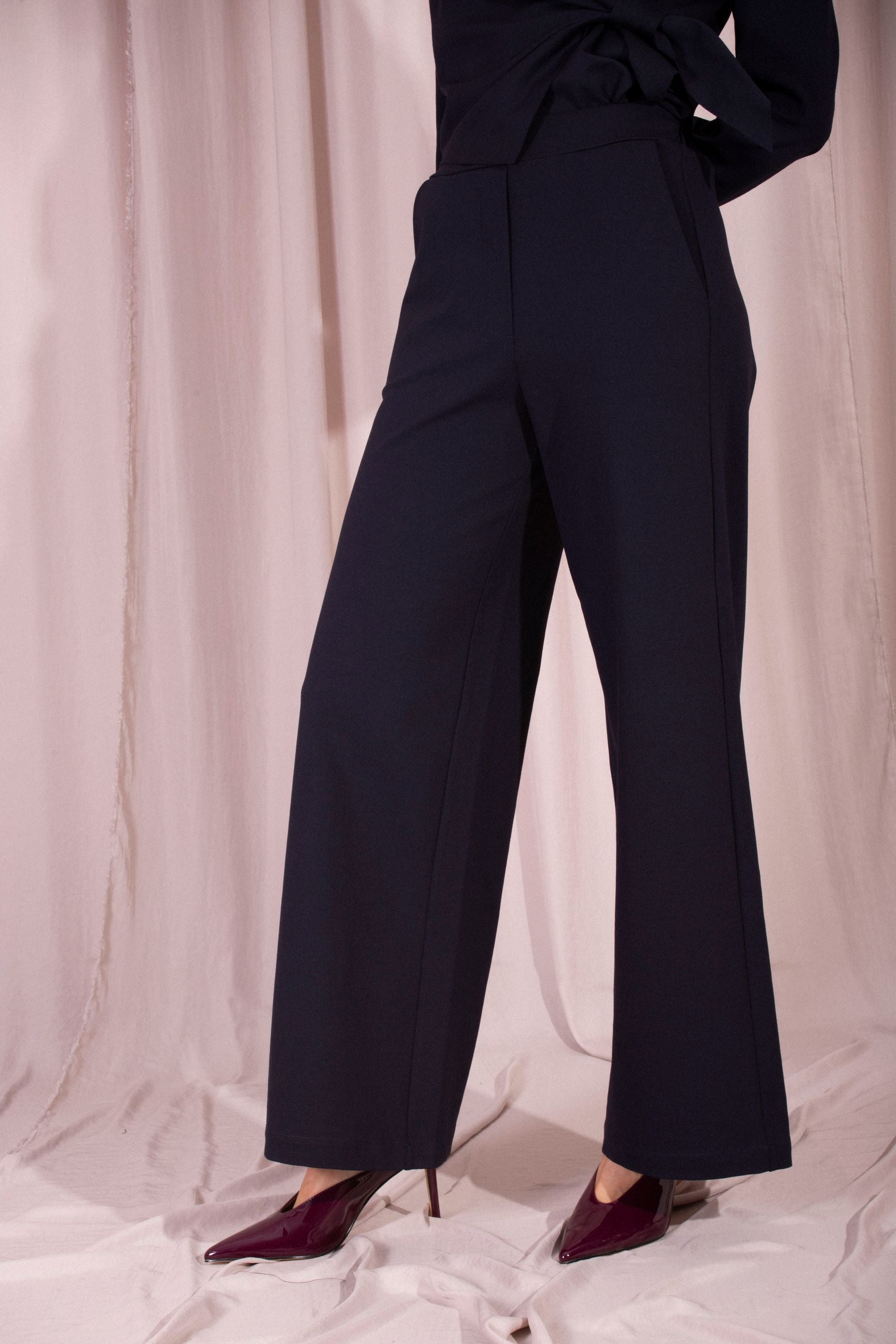 SOKO NI INAI PANTALONI